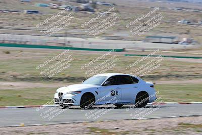 media/Feb-18-2023-Alfa Club (Sat) [[3177814e76]]/Intermediate and Novice/Session 2 (Turn 6)/